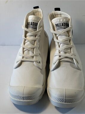 Palladium Pampa Hi White Canvas Boots Women’s 8.5 EU 40 Lug Sole